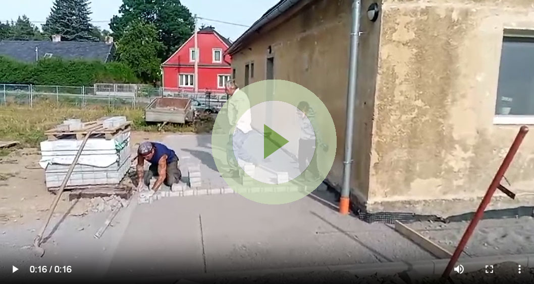 Dlažba video